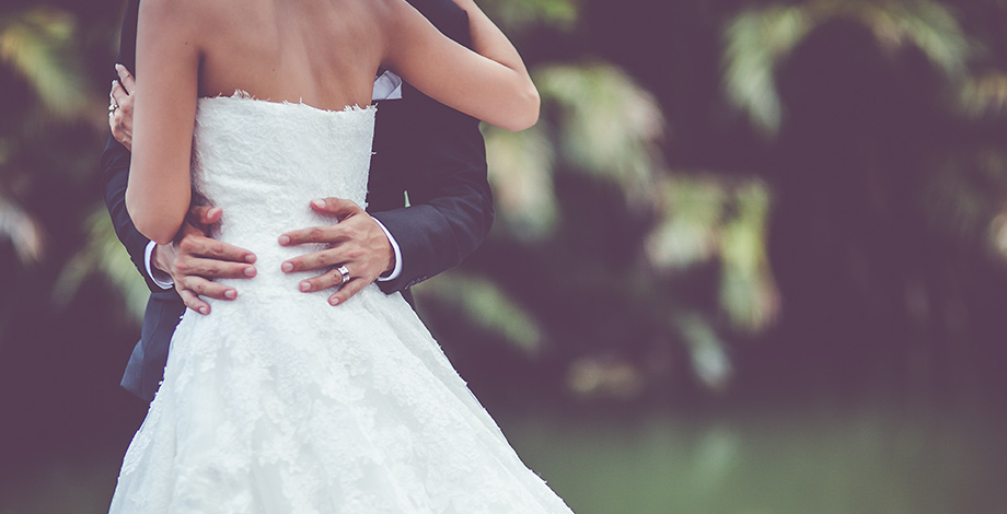 An intimate affair – the advantages of a small wedding